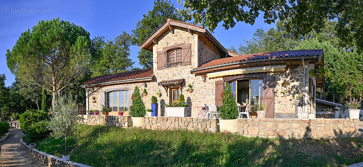 Maison à TALUYERS
