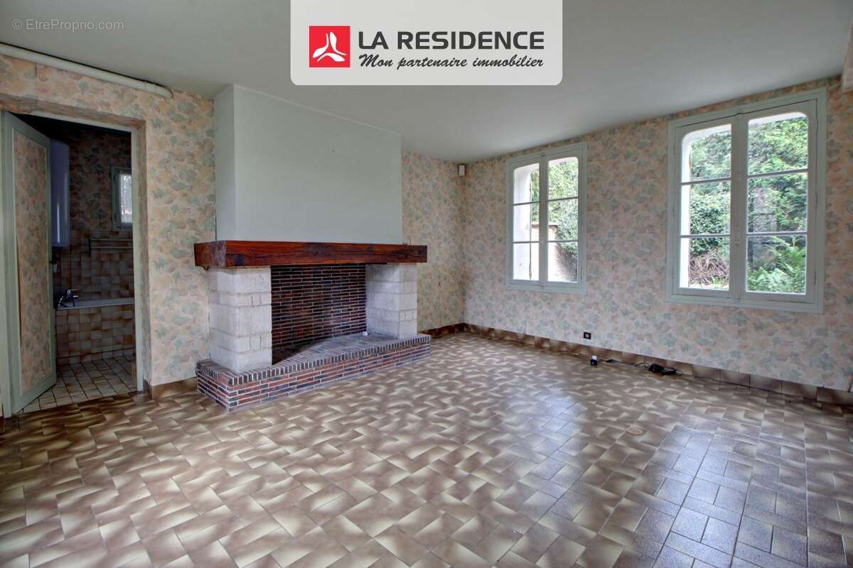 Maison à VILLERS-SUR-LE-ROULE