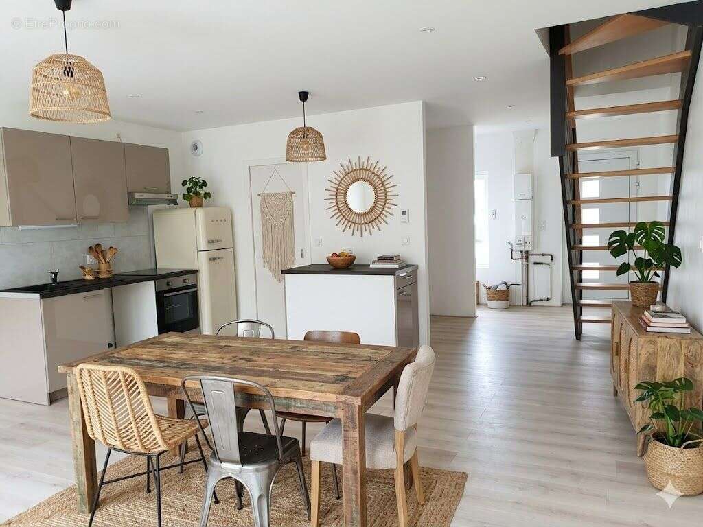 Appartement à LESSY