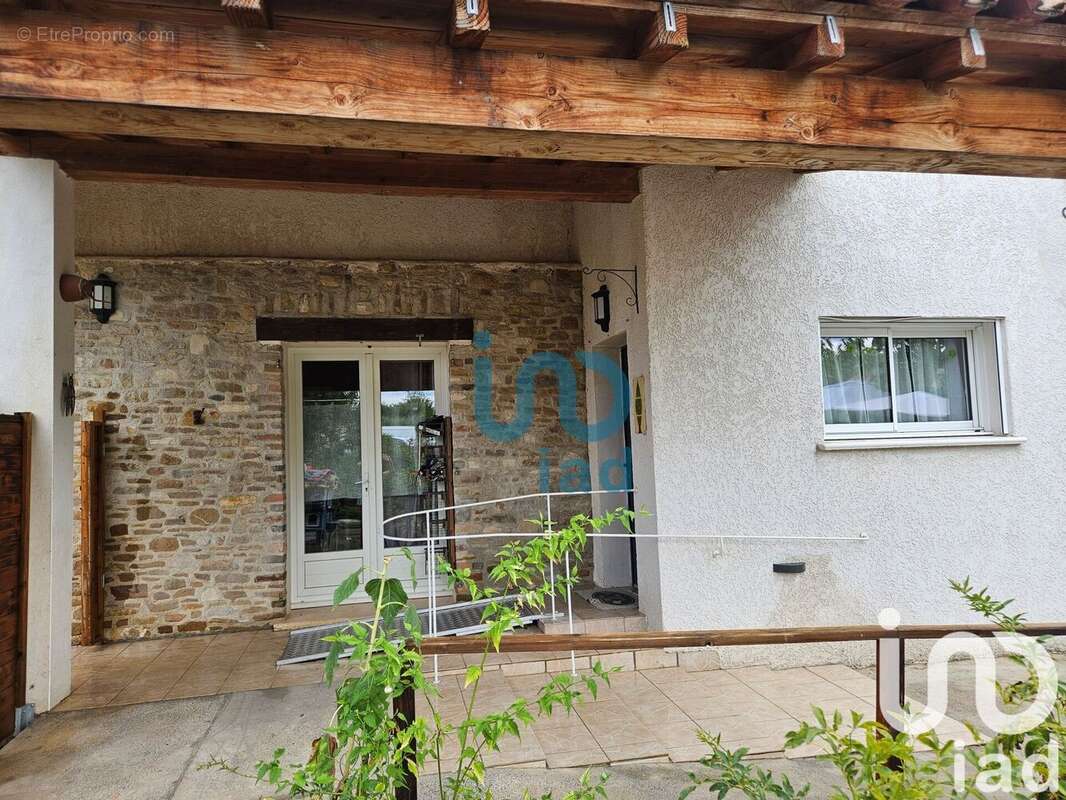 Photo 2 - Maison à LES PLANS