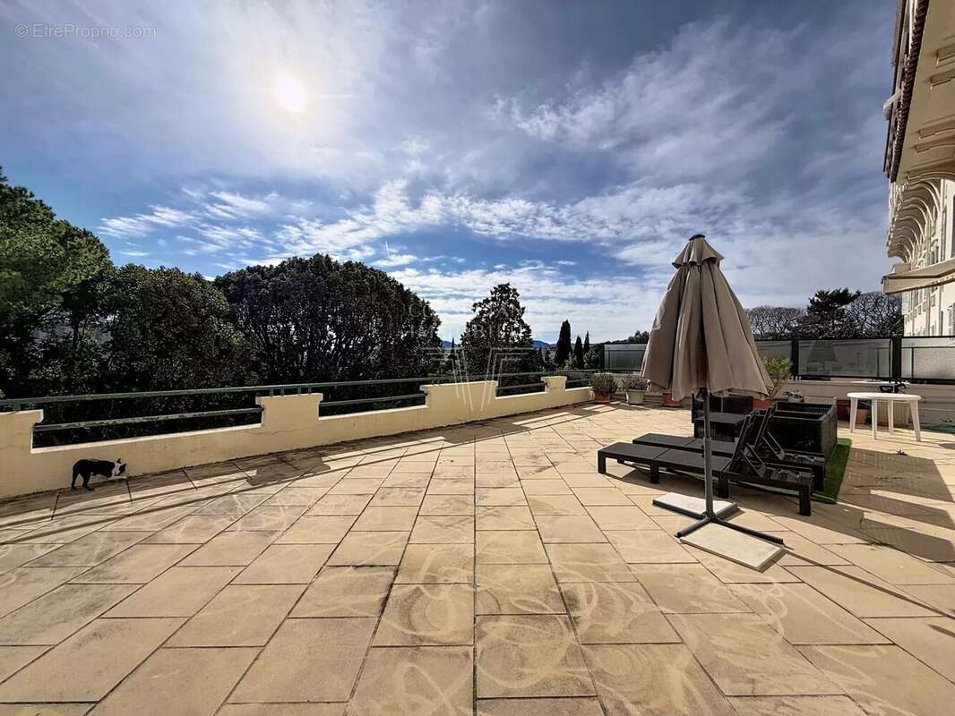 Appartement à CANNES