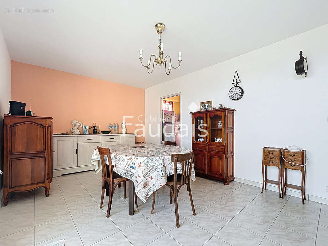 Appartement à GRANDCAMP-MAISY