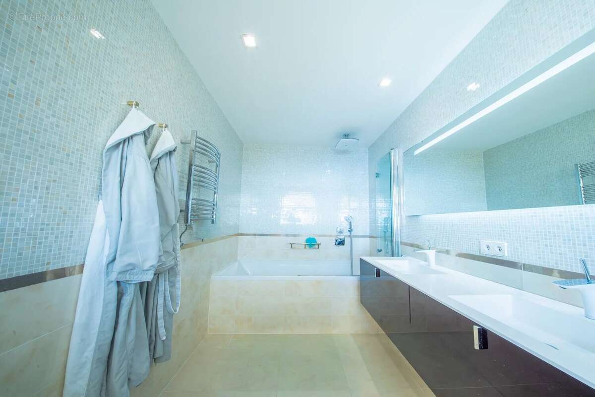 Maison à VILLEFRANCHE-SUR-MER