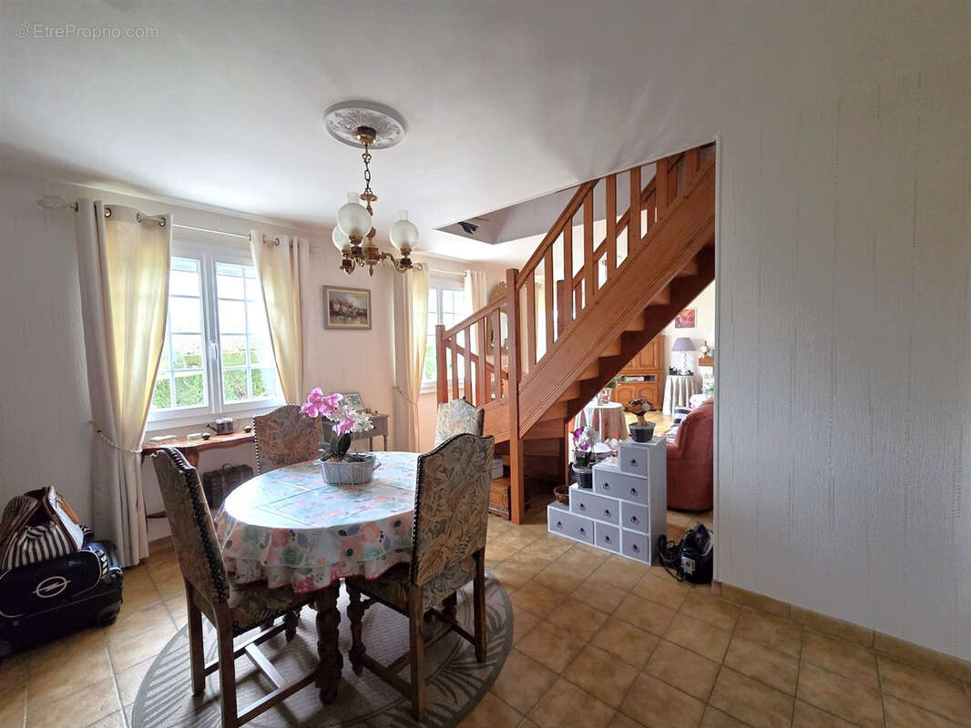 Maison à TILLIERES-SUR-AVRE