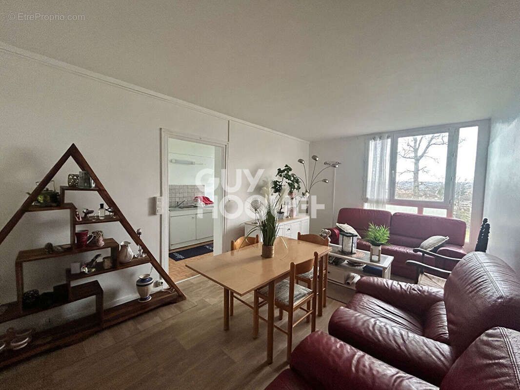 Appartement à SAINT-PIERRE-LES-ELBEUF