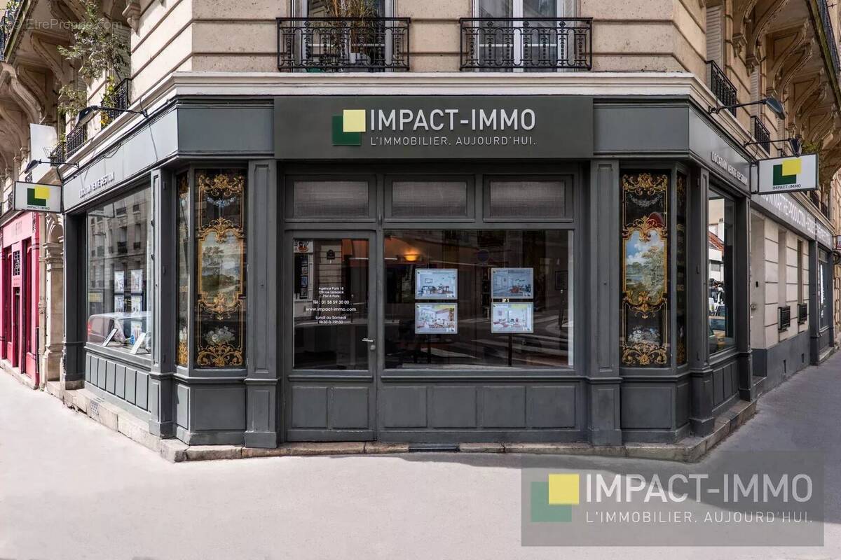 Appartement à PARIS-18E