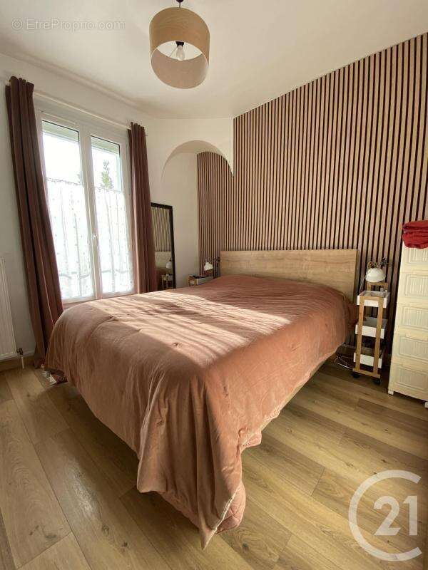 Maison à BONNEUIL-SUR-MARNE