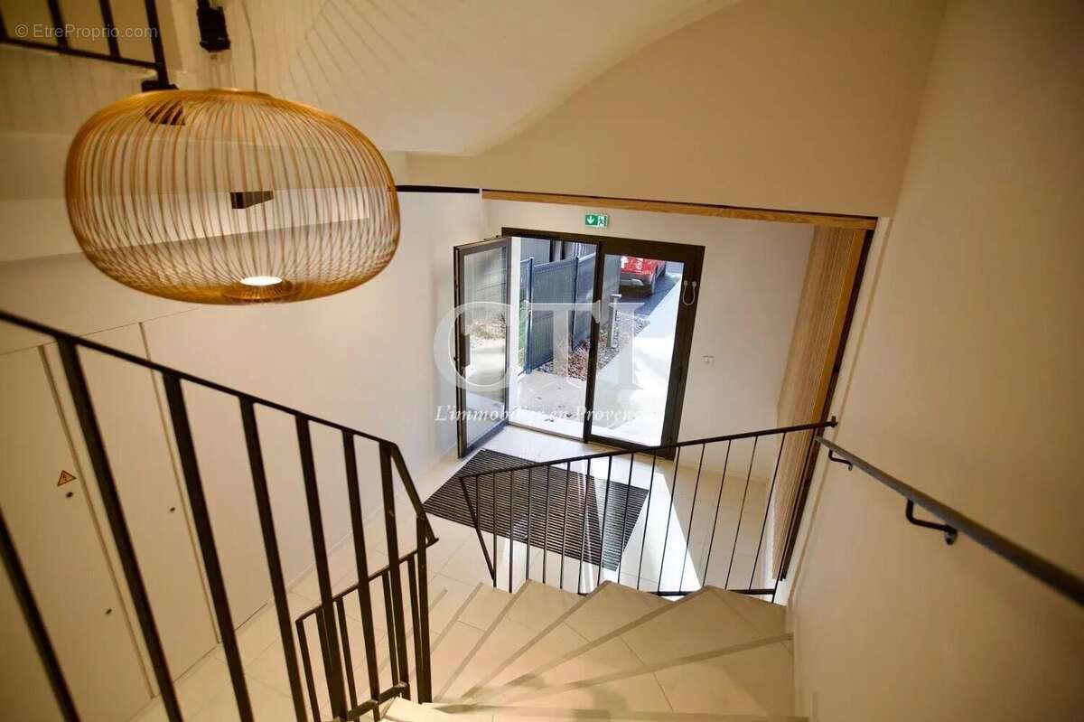 Appartement à VAISON-LA-ROMAINE