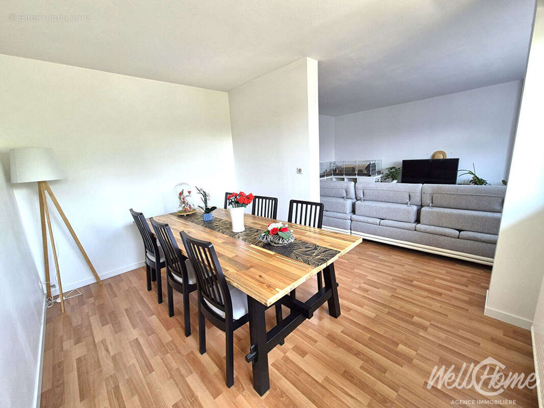 Appartement à SAINT-OUEN-L'AUMONE