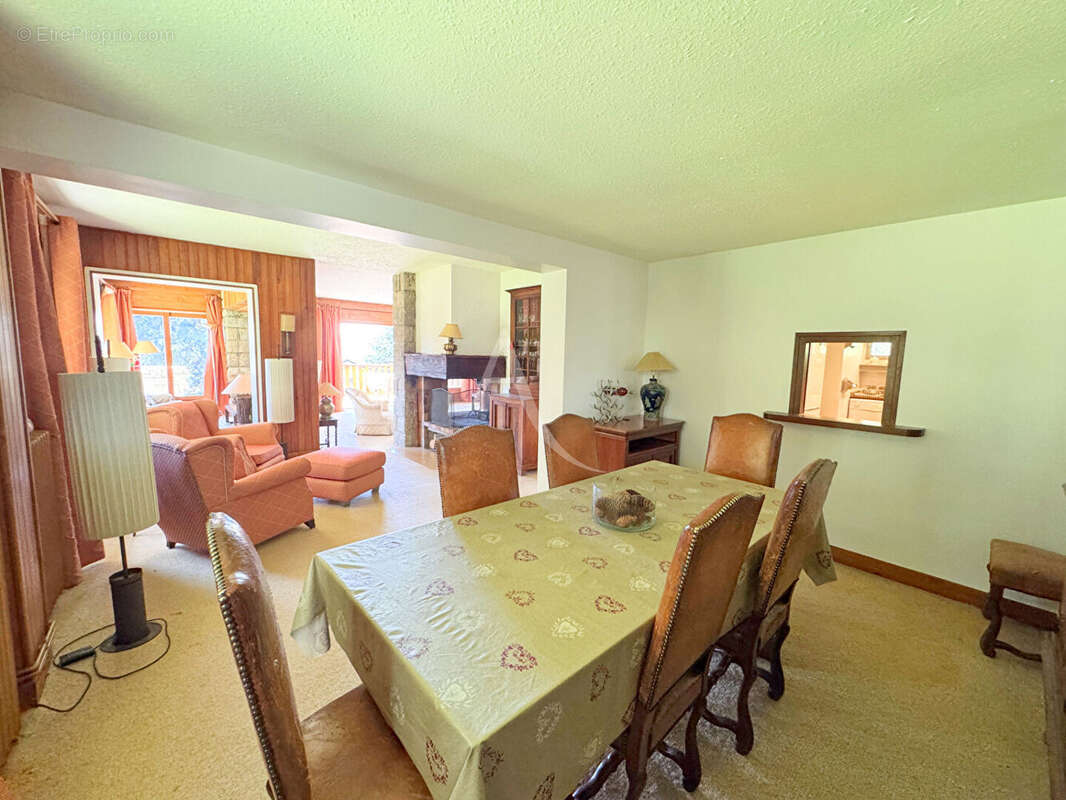 Maison à FONT-ROMEU-ODEILLO-VIA