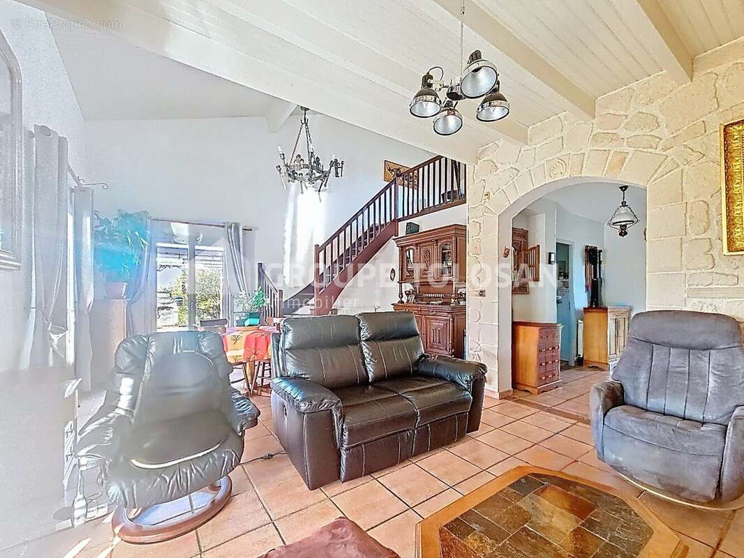 Maison à ESCALQUENS