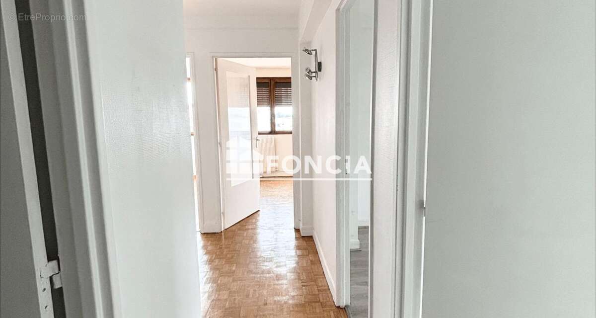 Appartement à ERMONT