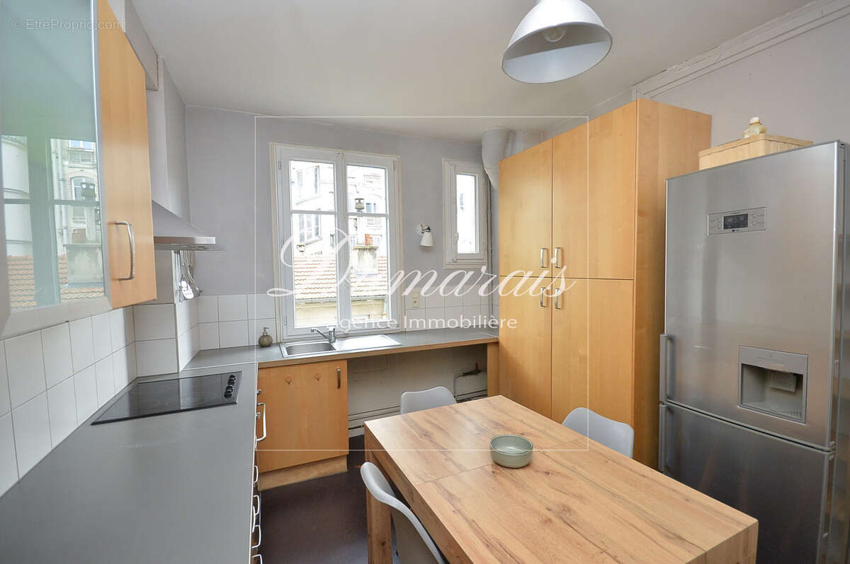 Appartement à PARIS-4E