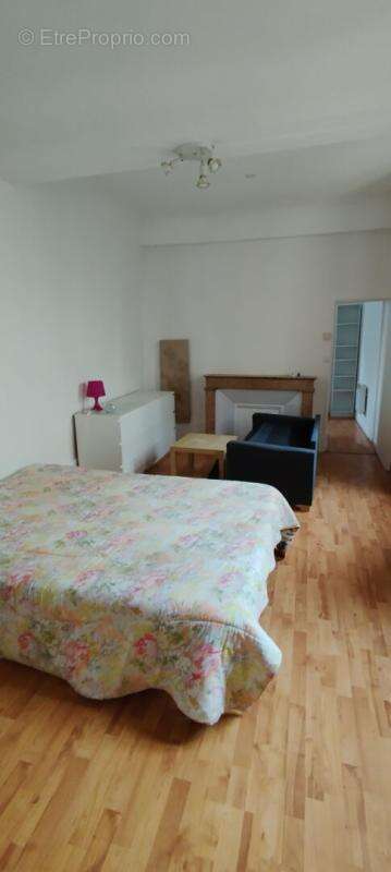 21000 DIJON - Appartement 2 pièces (1 chambre) 25,90 m2 Quartier des Halles - photo 2