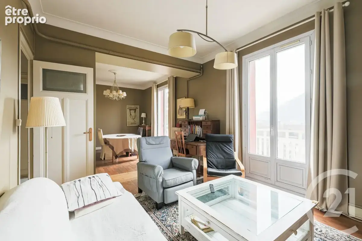Maison 163 m² à Saint-Martin-Le-Vinoux  - photo 3