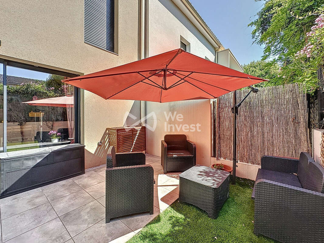 Maison à SAINT-JEAN-DE-VEDAS