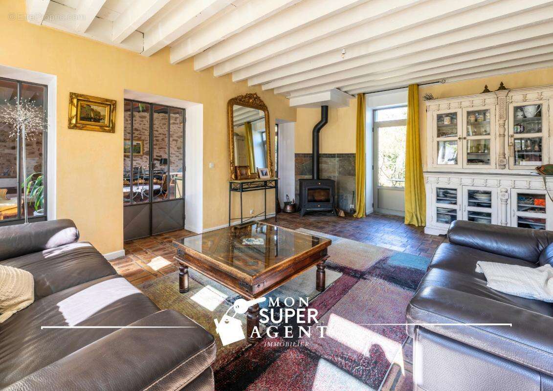 Maison à DAMMARIE-LES-LYS