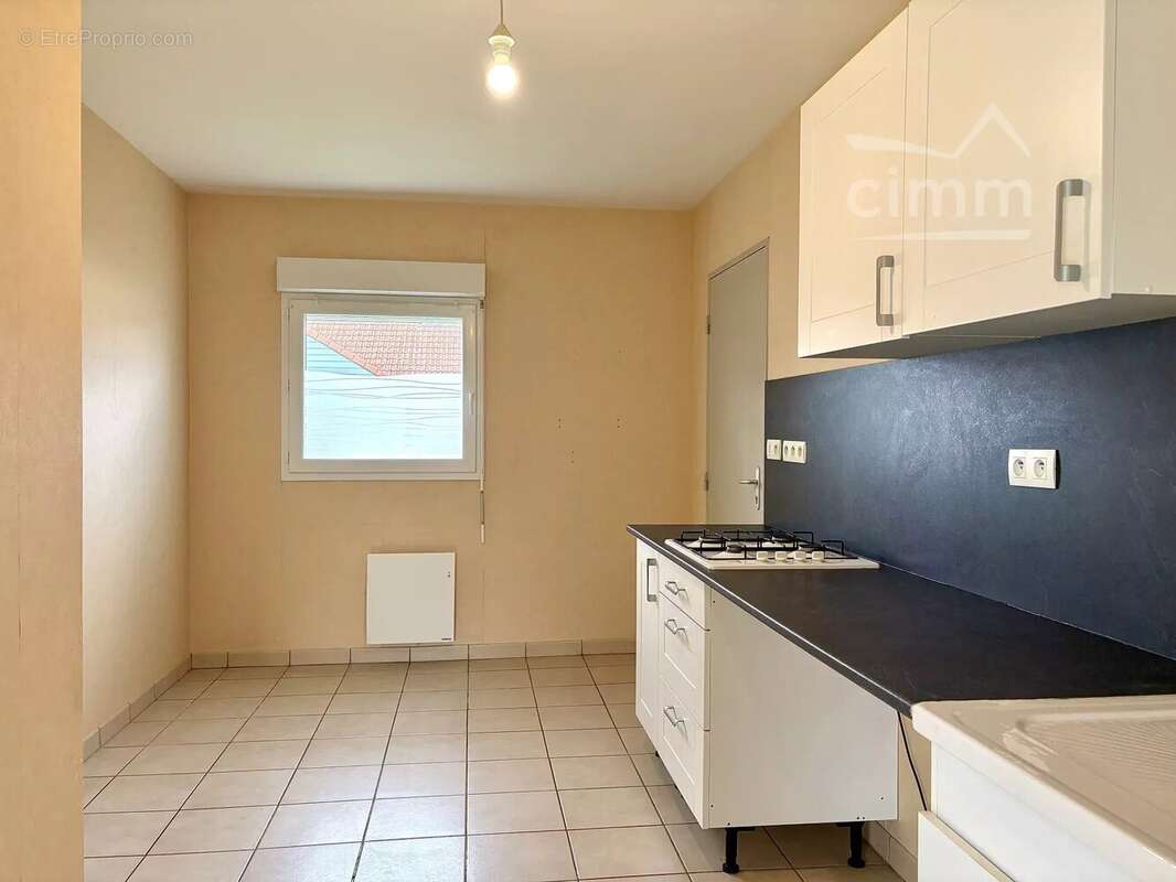 Maison à MORTHOMIERS