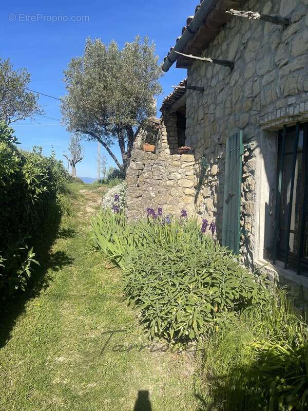 Maison à VALVIGNERES