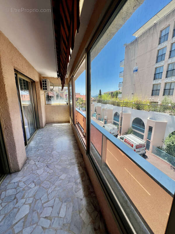 Appartement à LE CANNET