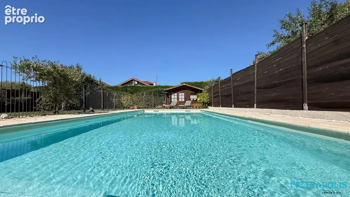 Maison 9 pièces 210 m² à vendre à Fleurieu-Sur-Saone (69250) - photo 5