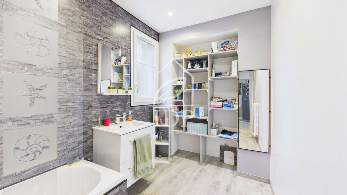 Appartement à SOISY-SUR-SEINE