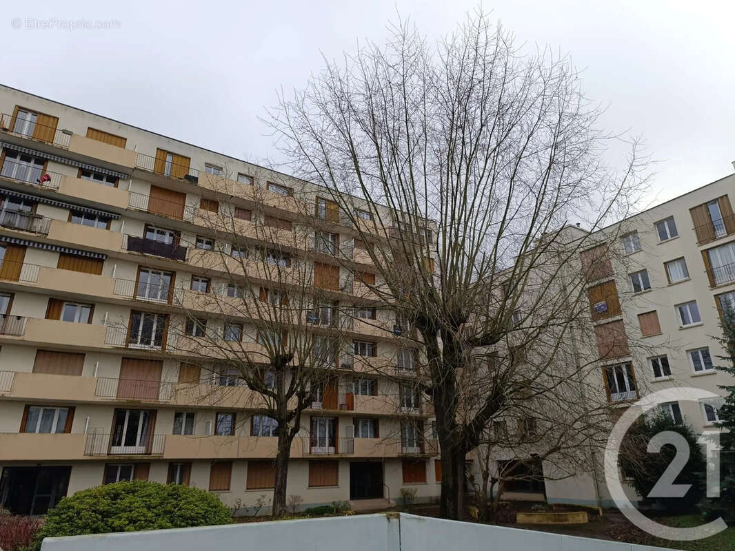 Parking à Chalons-En-Champagne  - photo 3