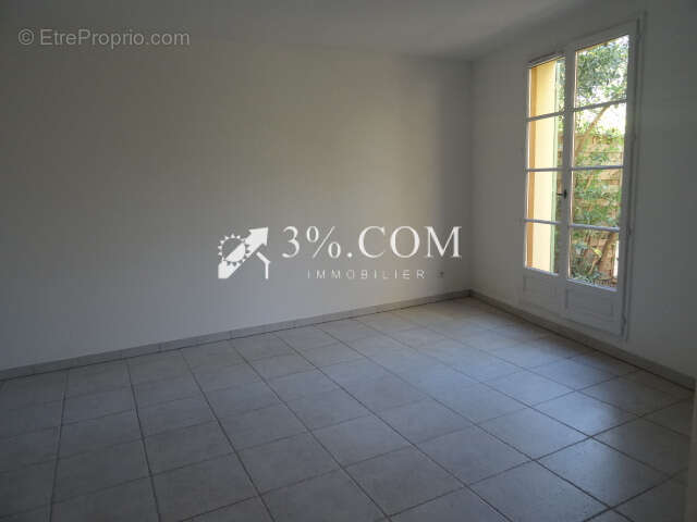 Appartement à GRIMAUD