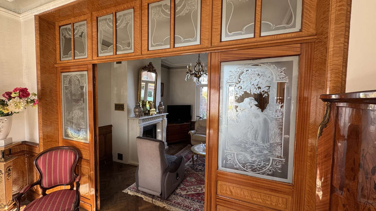 Maison à AIX-NOULETTE