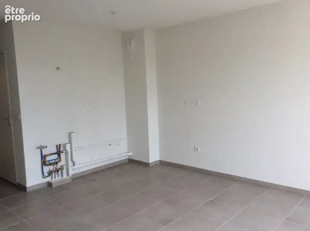 Vente Fréjus - Cais- Grand Studio Neuf - Parking - Locatif - photo 8