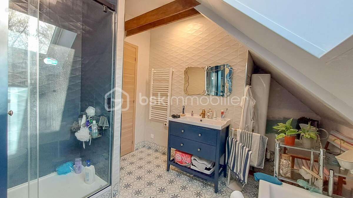 Domaine en pierre avec deux maisons – idéal gîte ou chambres d’hôtes – 354 m² – parc 7800 m² - photo 22