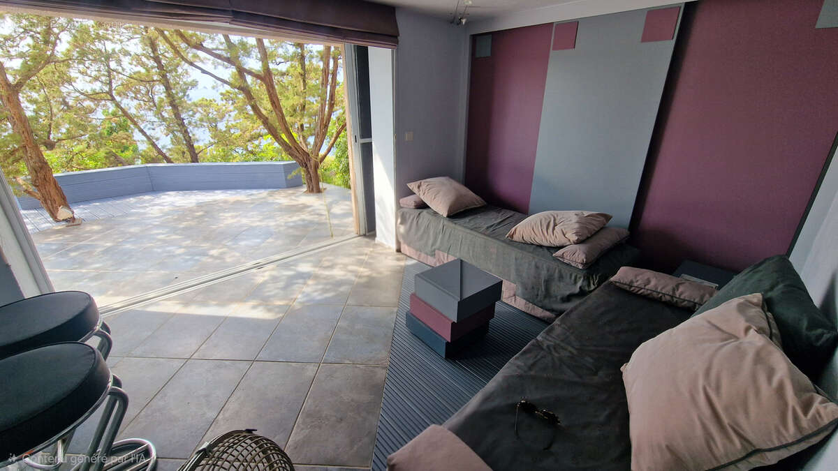 Maison à HYERES