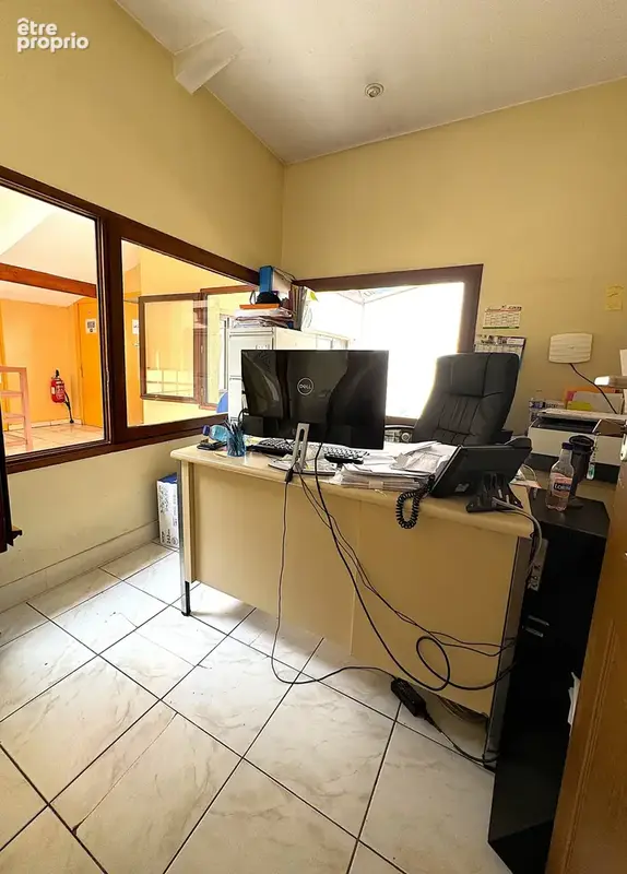 Immeuble de 9 bureaux, potentiel 4500 € par mois, situé idéalement face à la Mairie d'Aulnay-sous-Bois et proc - photo 18