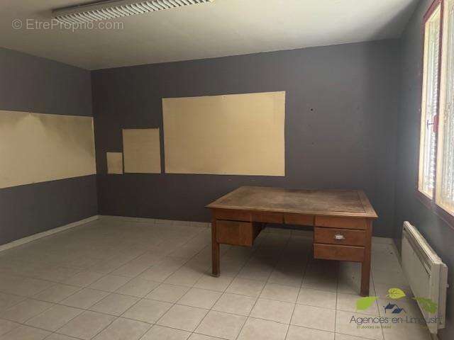 Appartement 560 m² à Treignac  - photo 6
