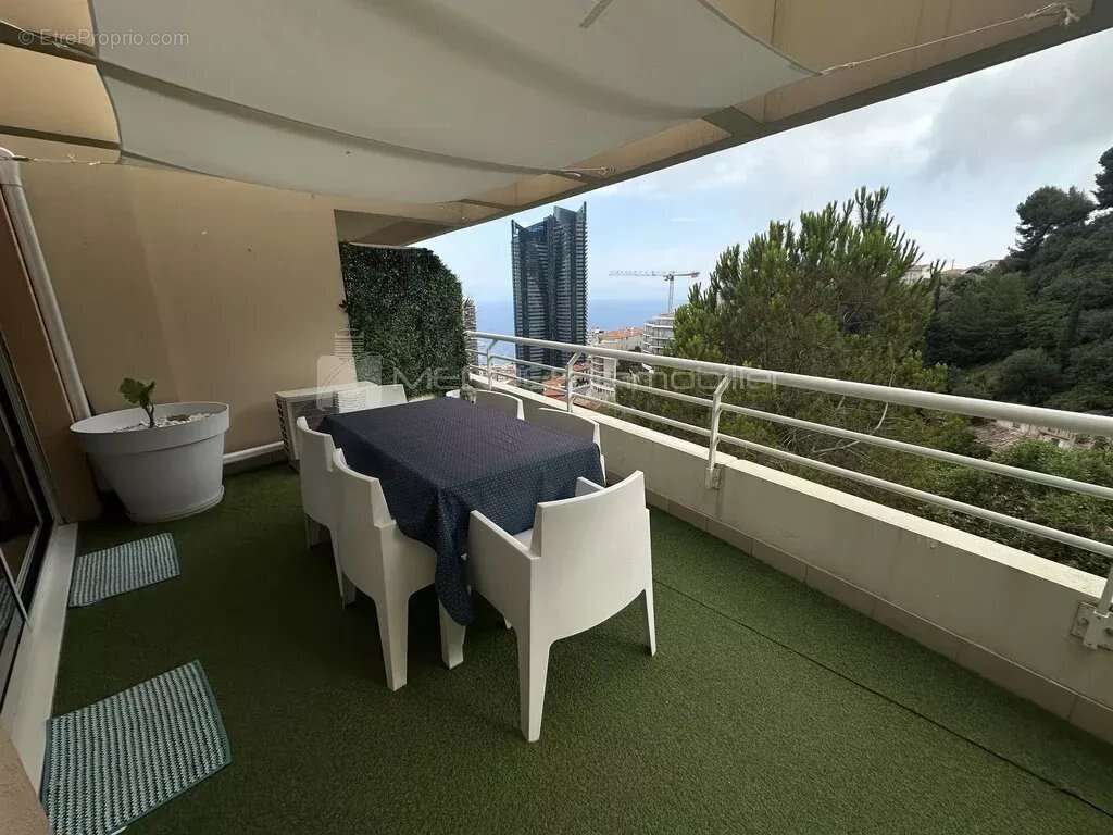 Appartement à BEAUSOLEIL