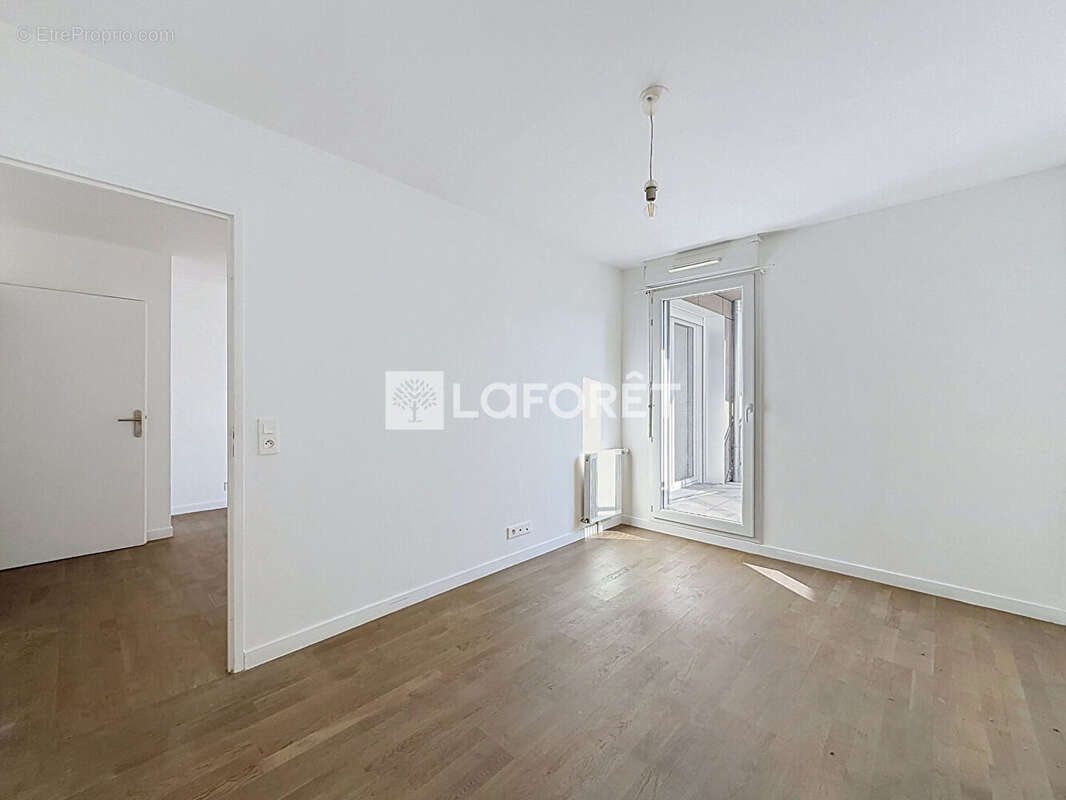 Achères - Appartement 2 pièces de 48 m² avec balcon et parking - photo 10