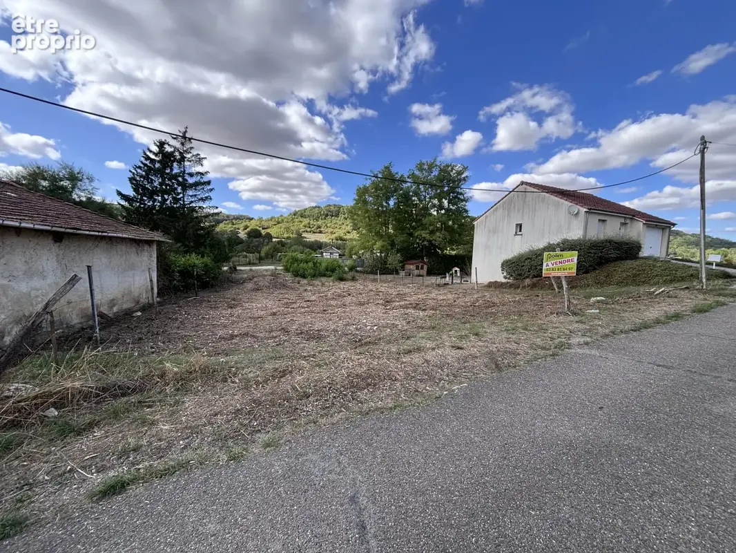 Photo Terrain à Villecey-Sur-Mad au prix de 55 000€