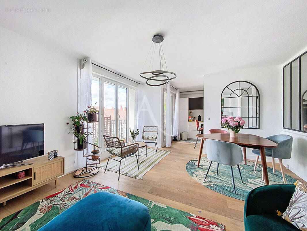 Appartement à RUEIL-MALMAISON