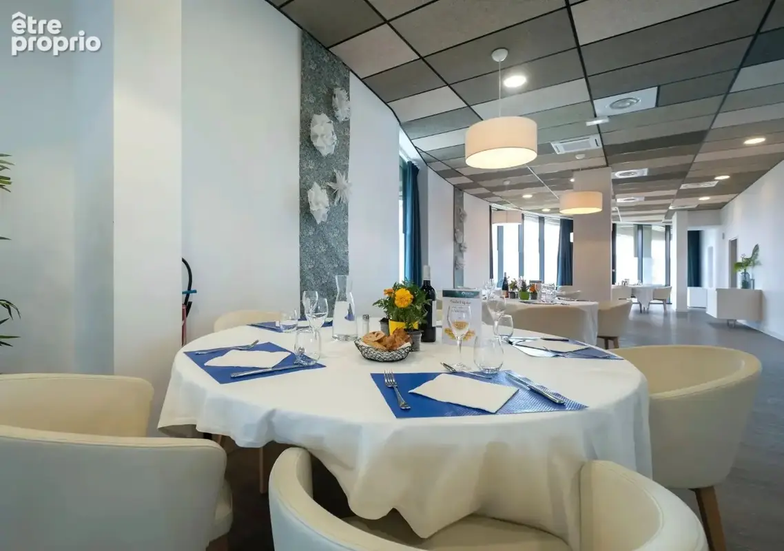 INVESTISSEMENT LOCATIF  La Rochelle  Résidence Services Seniors Les Jardins d'Arcadie - 5,43% de rentabilité - photo 7