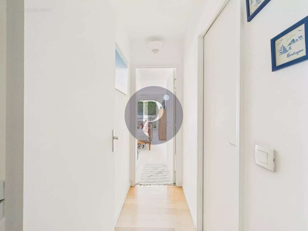 Appartement à VERRIERES-LE-BUISSON