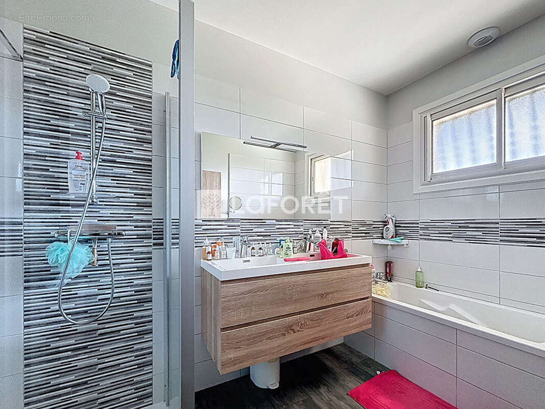 Maison à VILLEMUR-SUR-TARN