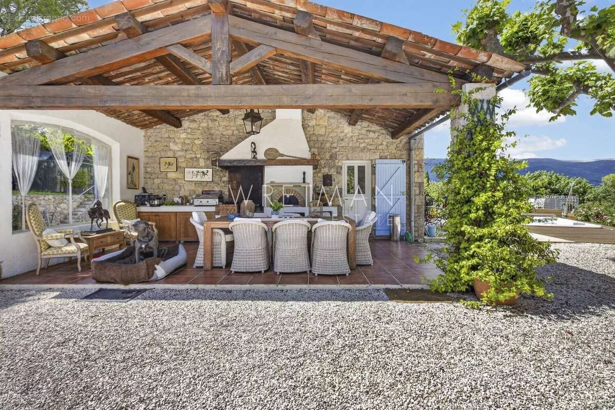 Maison à FAYENCE
