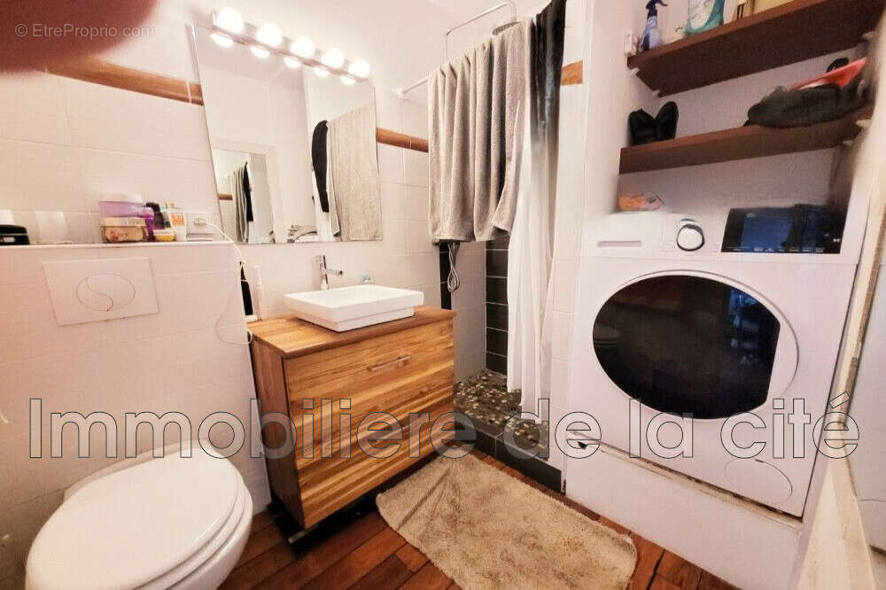 Appartement à GRIMAUD