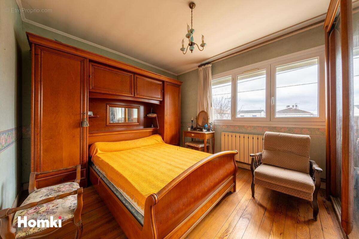 Terrain à LABARTHE-SUR-LEZE