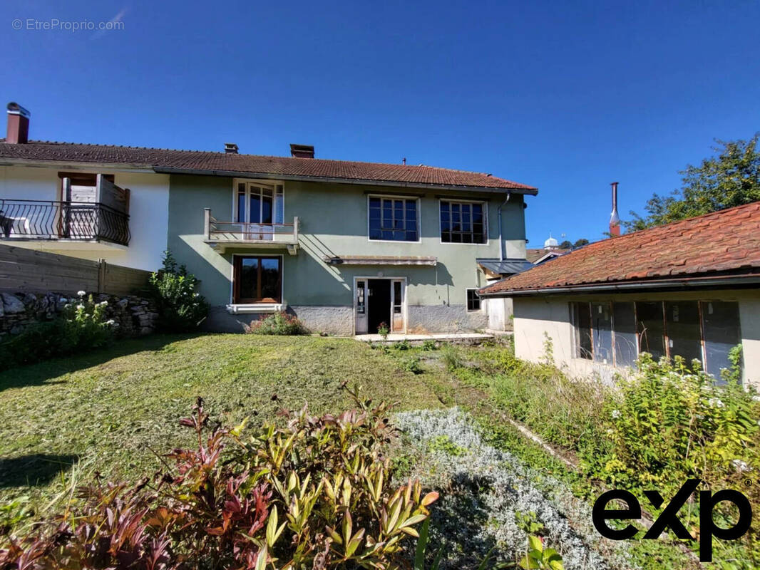 Maison à LES CROZETS