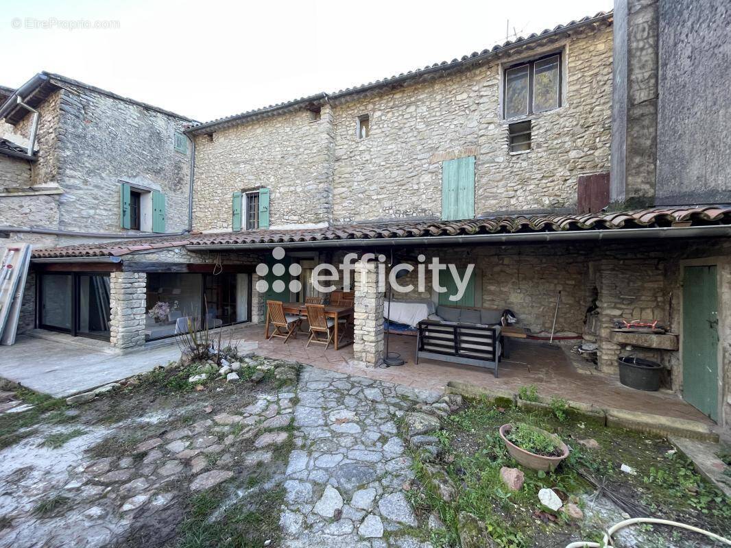 Maison à SAINT-MARTIN-DE-CASTILLON