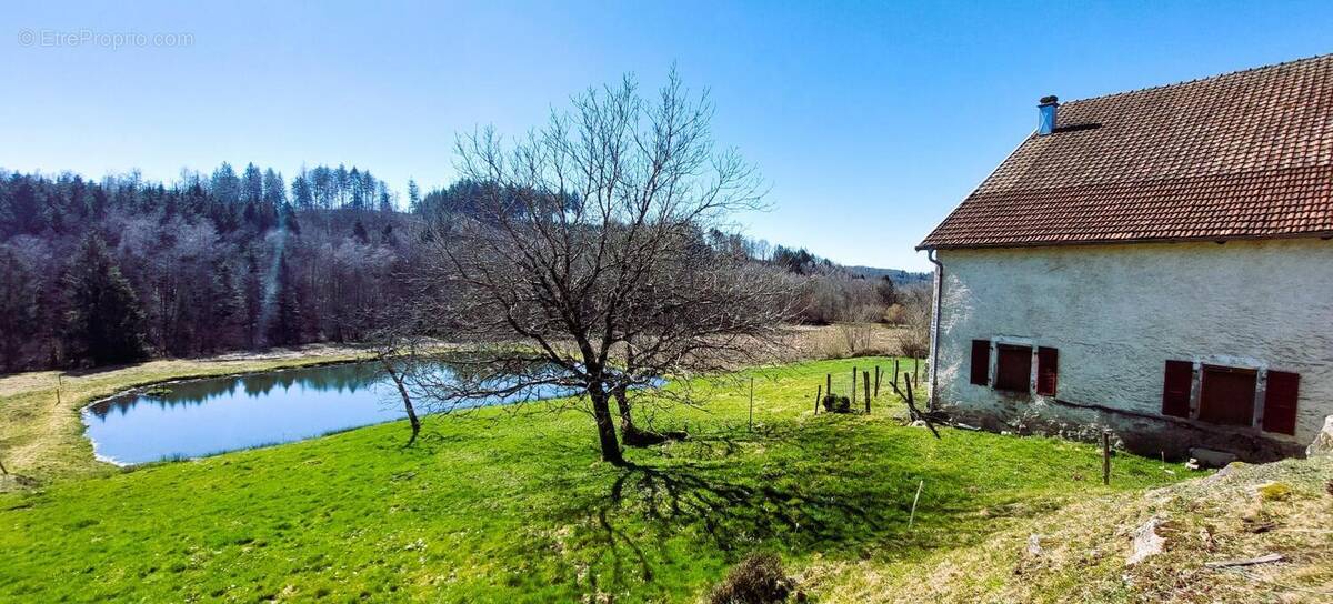 Maison à LA LONGINE