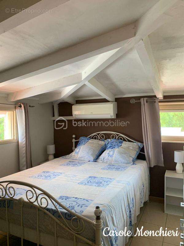 Appartement à LAMENTIN