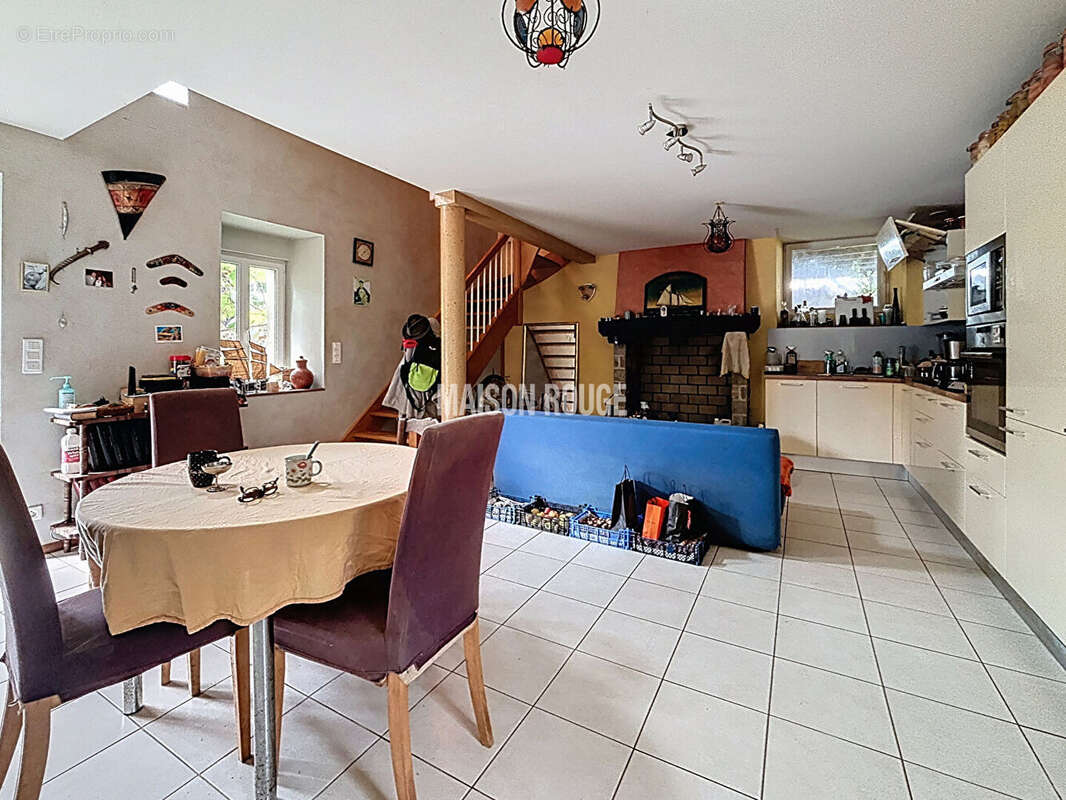 Maison à PLOUER-SUR-RANCE