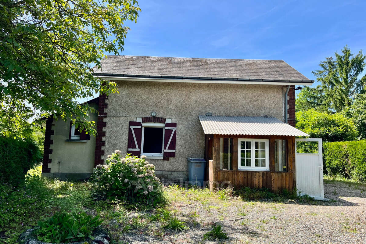 Maison à BEAUVILLIERS